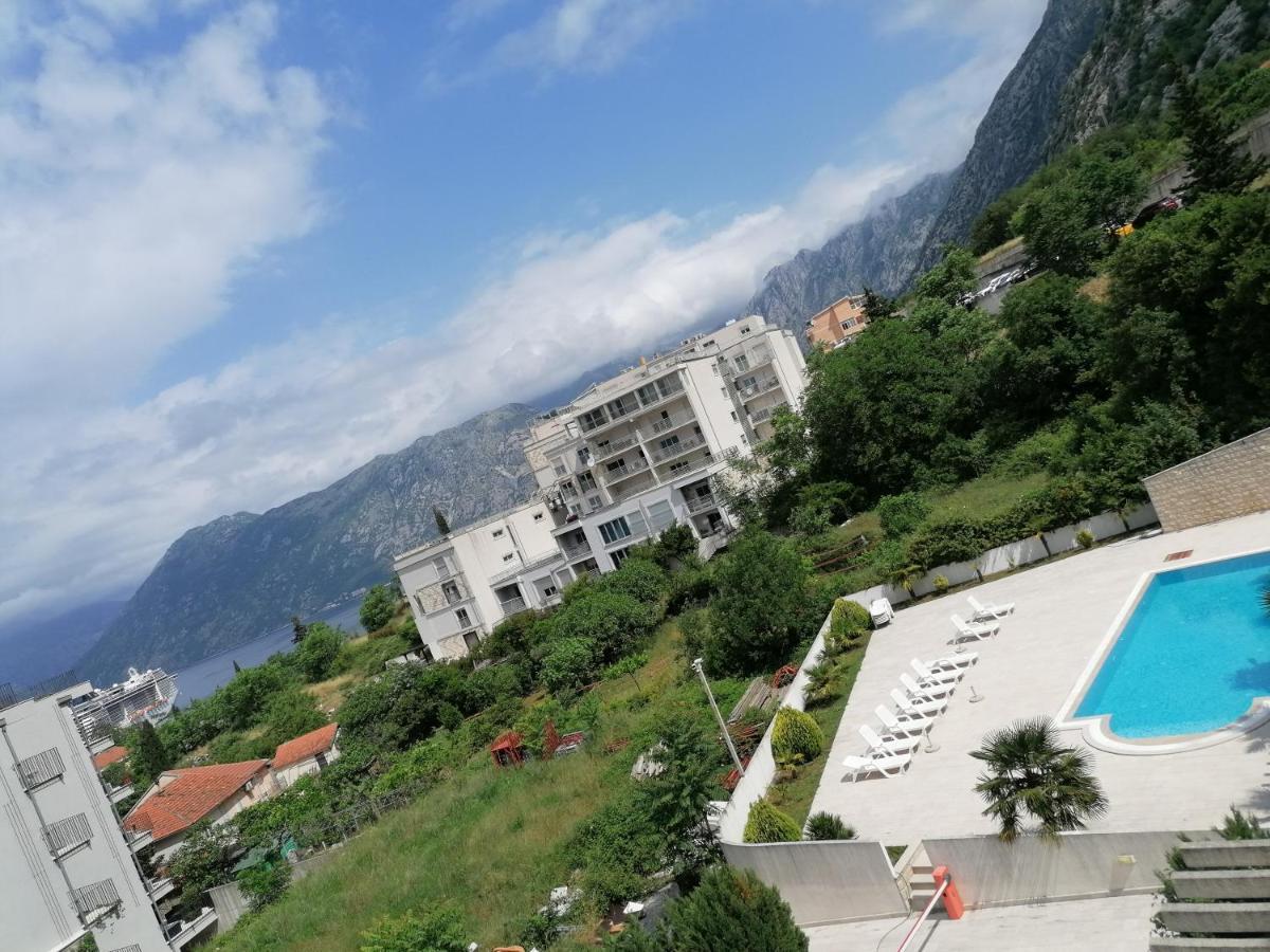 Villa Milla Kotor Exteriör bild